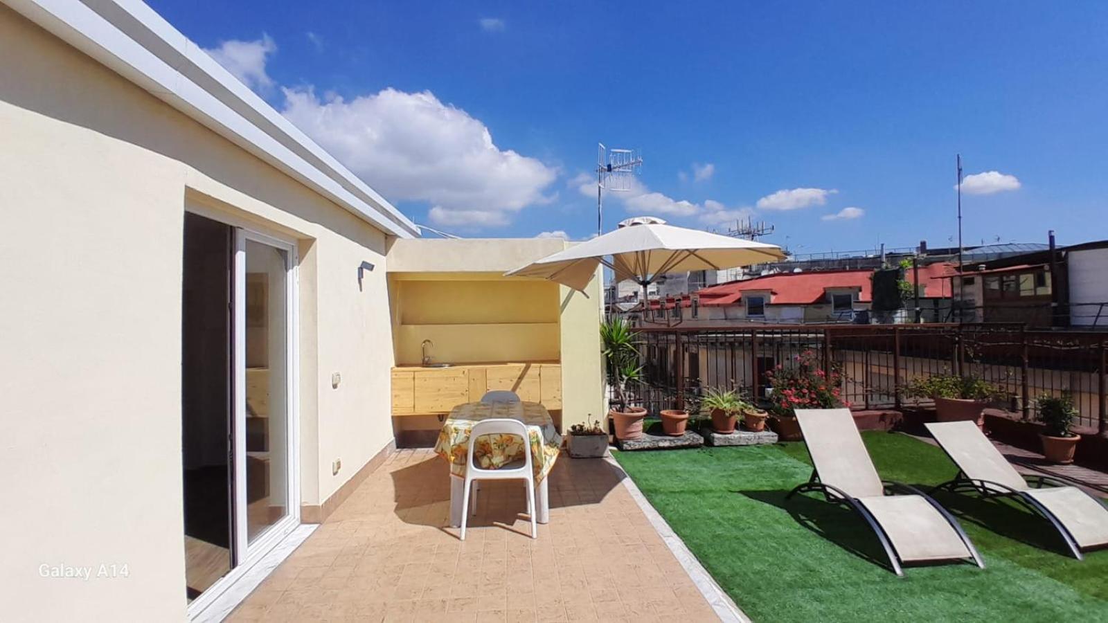 Beverello Suite Naples Luaran gambar
